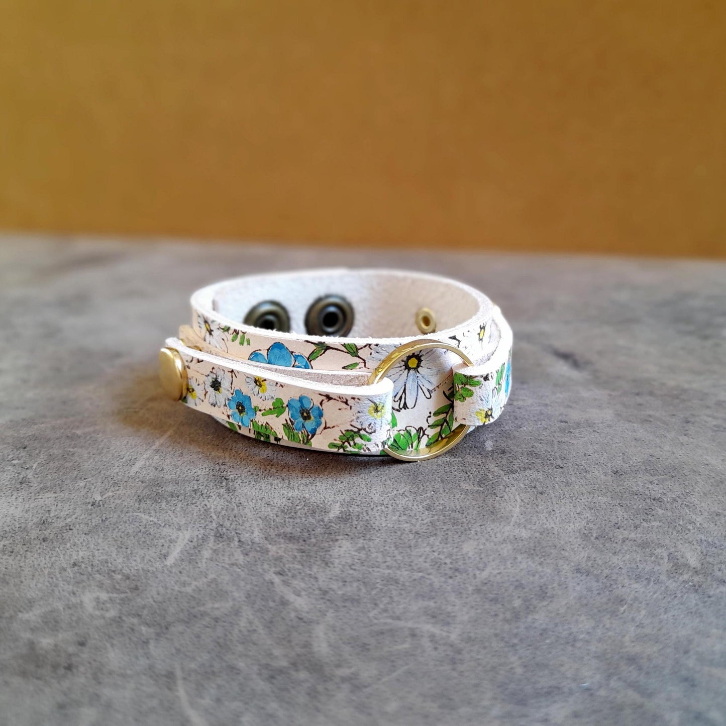 Hand Painted Floral Leather Bracelet for Wedding Ring