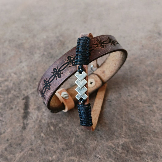 geometric bracelets set close up view