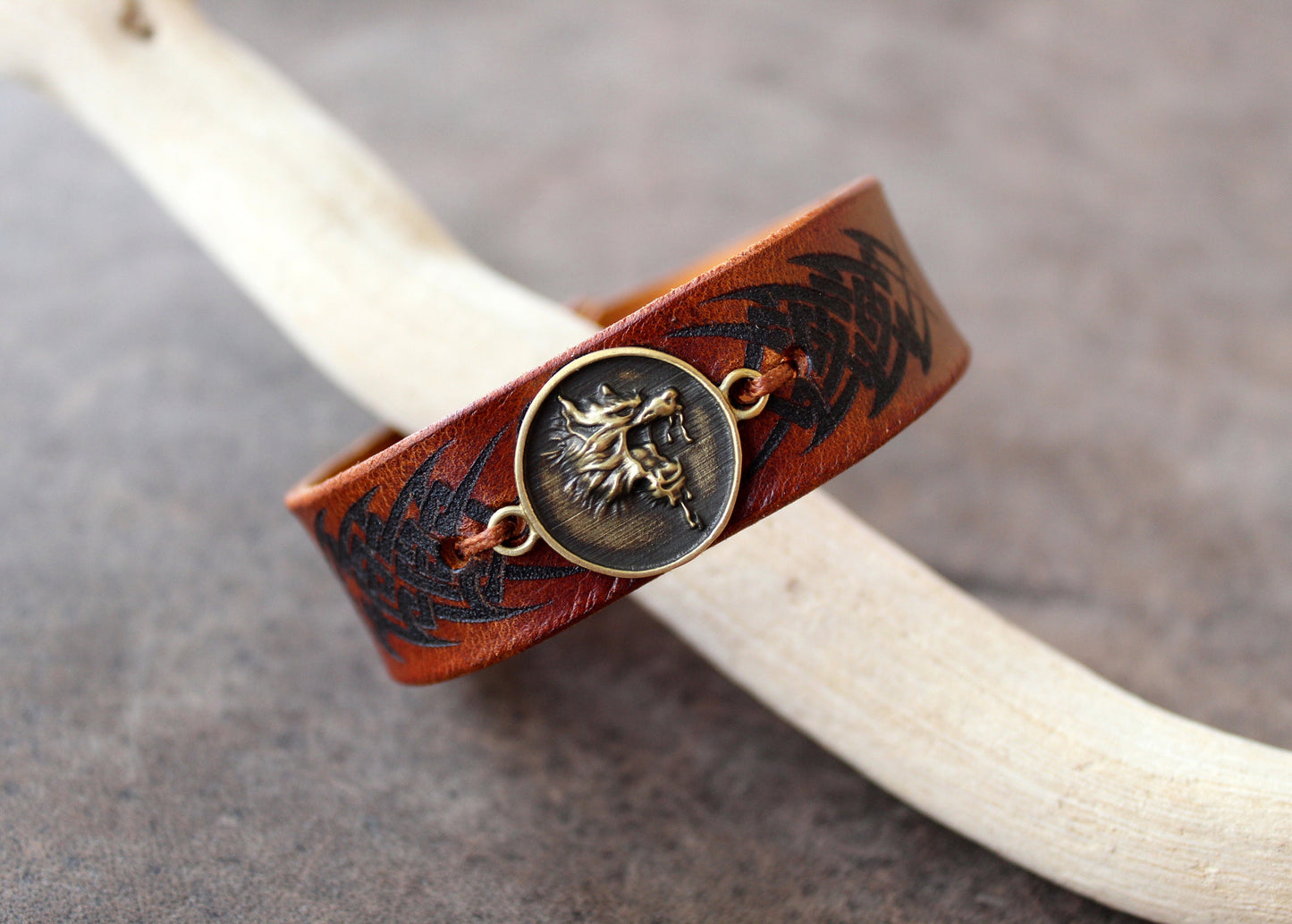 Growling Wolf Leather Bracelet