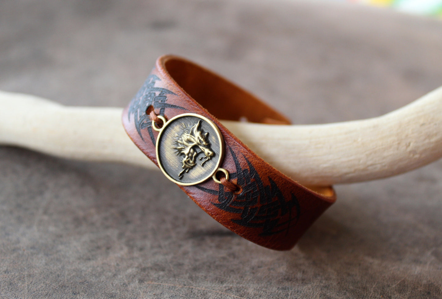 Growling Wolf Leather Bracelet