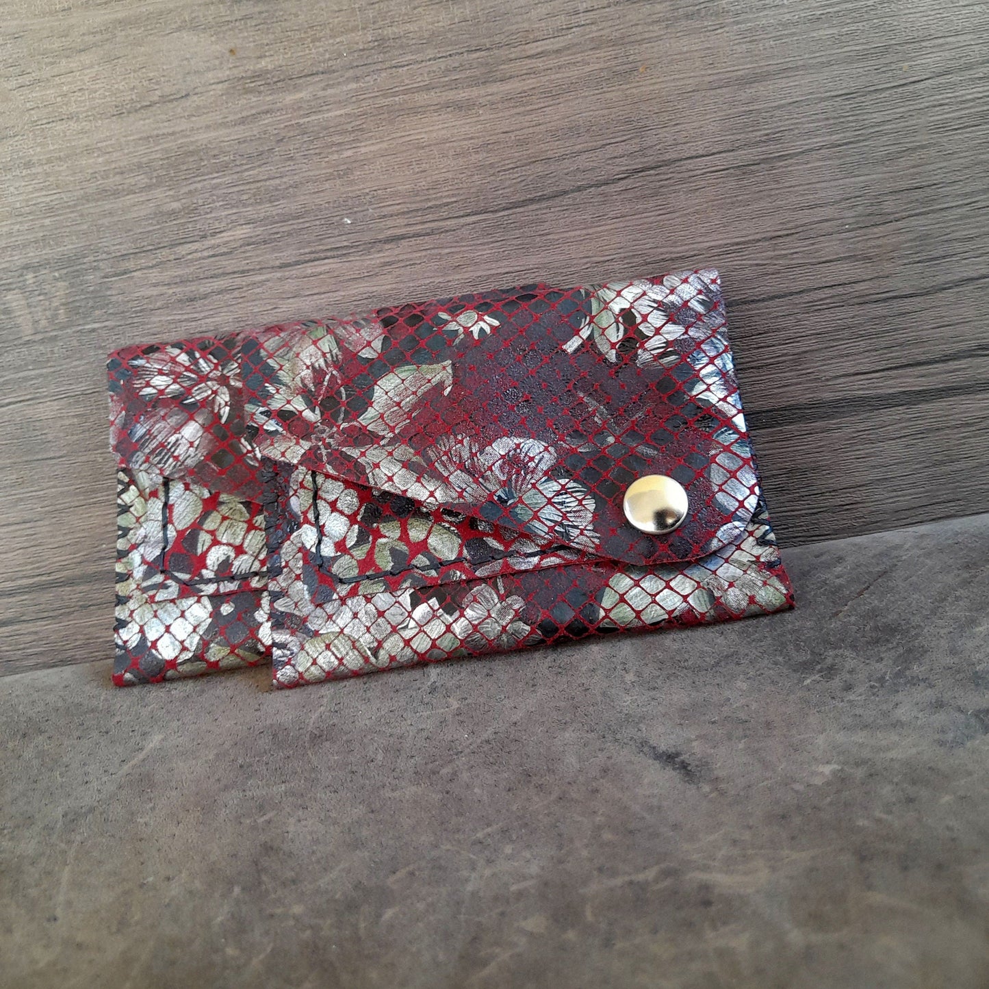 Vintage Style Floral Suede Card Wallet