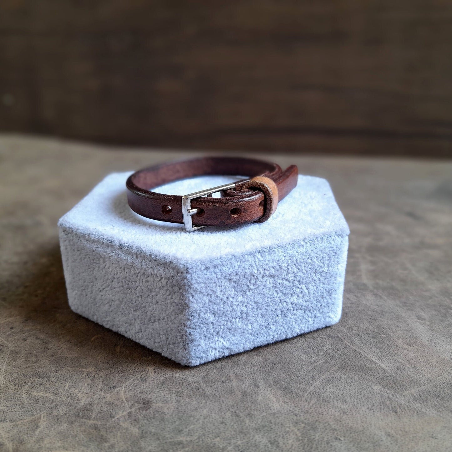 Minimalist Unisex Stacking Leather Bangle