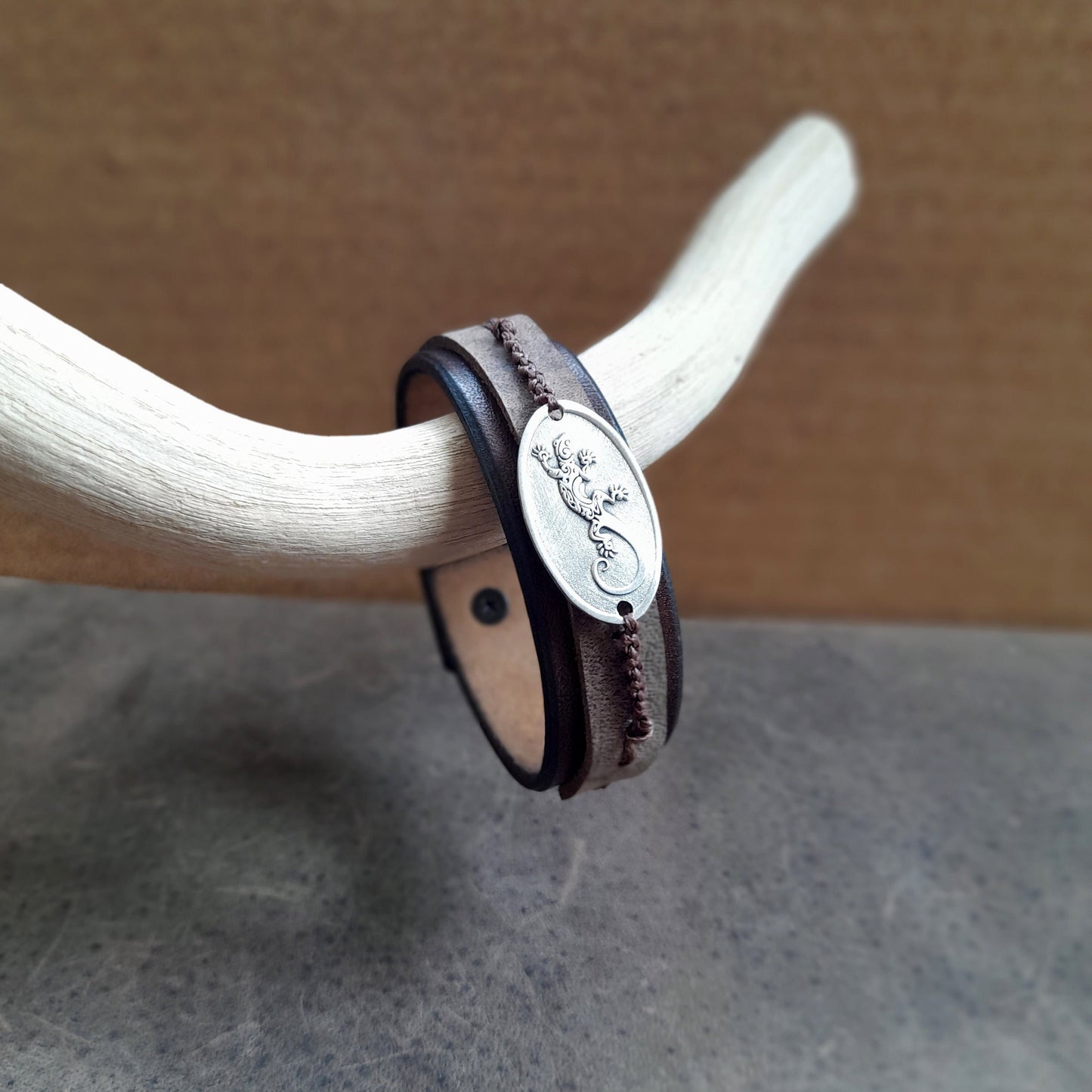 Sterling Silver Gecko Leather Bracelet