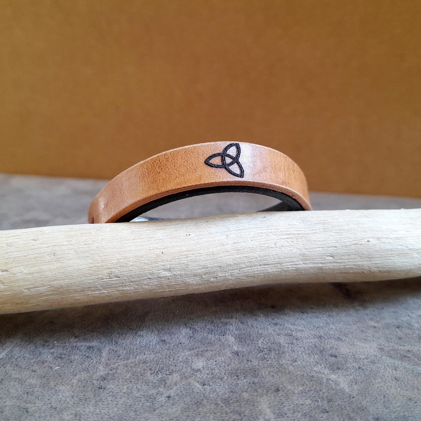 Minimalist Triquetra Leather Bracelet