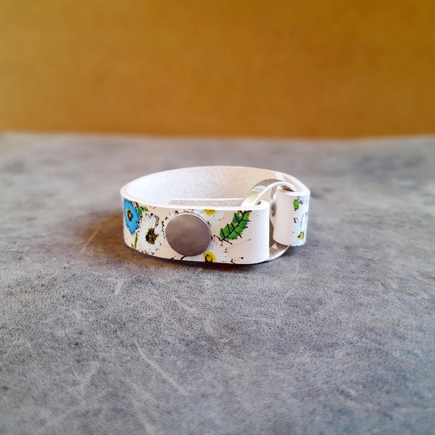 Floral Grief Bracelet with Forget-Me-Nots & Chamomile flowers