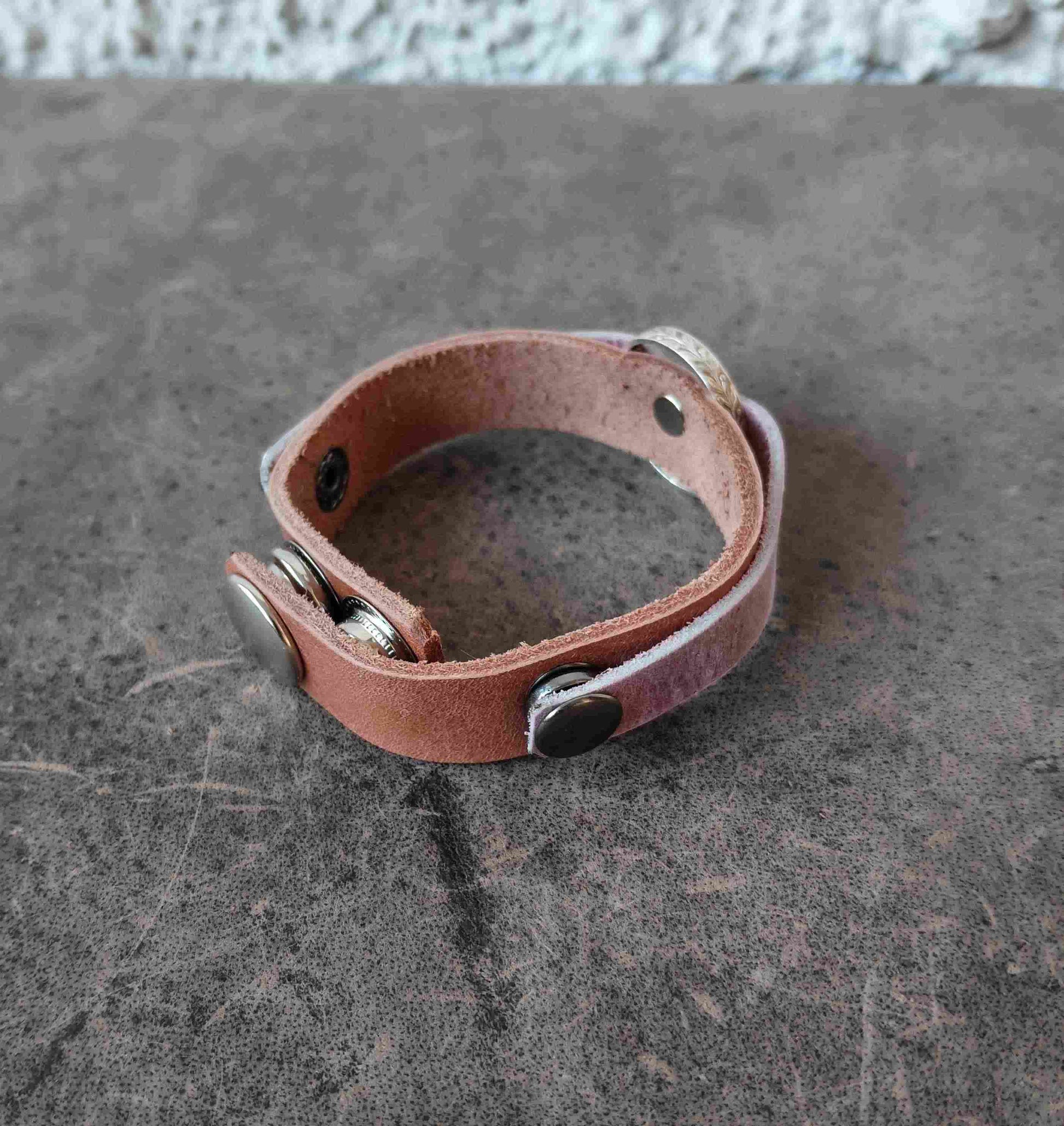 lavender brown ring holder bracelet backside view